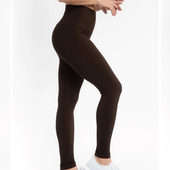 ELIETIAN HIGH-WAISTED LEGGINGS NWT - Picture 2 of 3